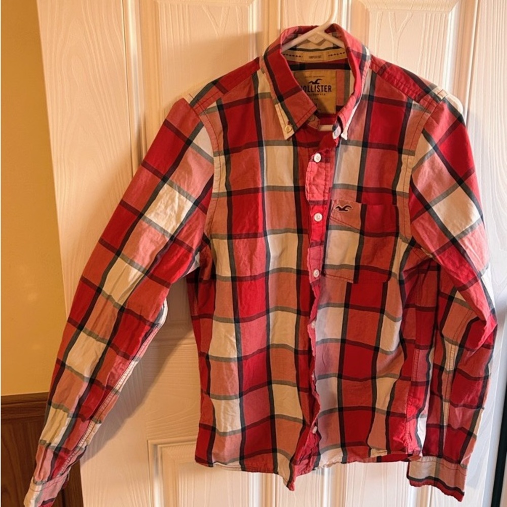 Hollister button-up shirt Red White & Blue checkered Size Medium